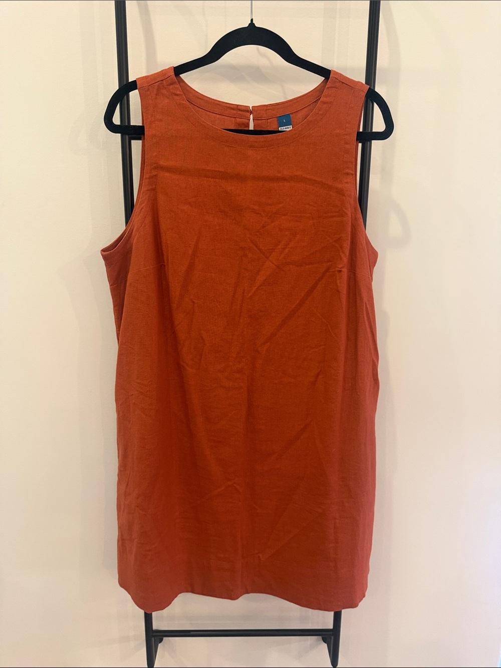 Sleeveless Shift Dress in Rust Orange